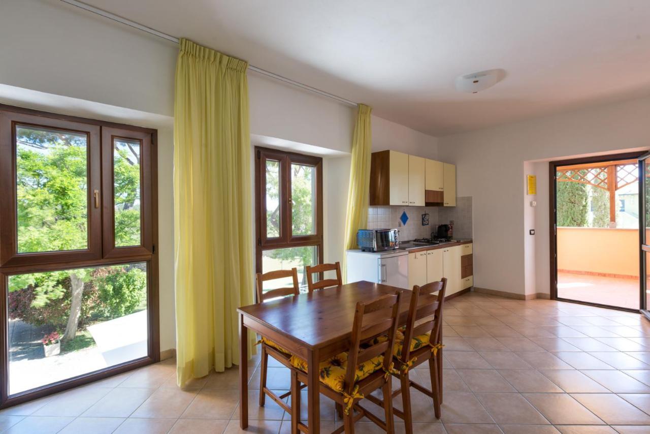 Agriturismo Le Vecchie Scuole كامبيليا ماريتيما المظهر الخارجي الصورة