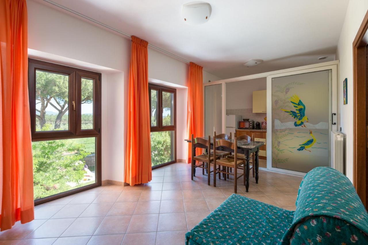 Agriturismo Le Vecchie Scuole كامبيليا ماريتيما المظهر الخارجي الصورة