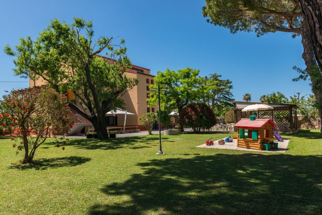 Agriturismo Le Vecchie Scuole كامبيليا ماريتيما المظهر الخارجي الصورة